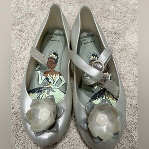 Mini Melissa Tiana shoes girls size US Size 12. Gently worn.